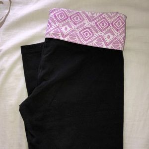 PINK YOGA PANTS